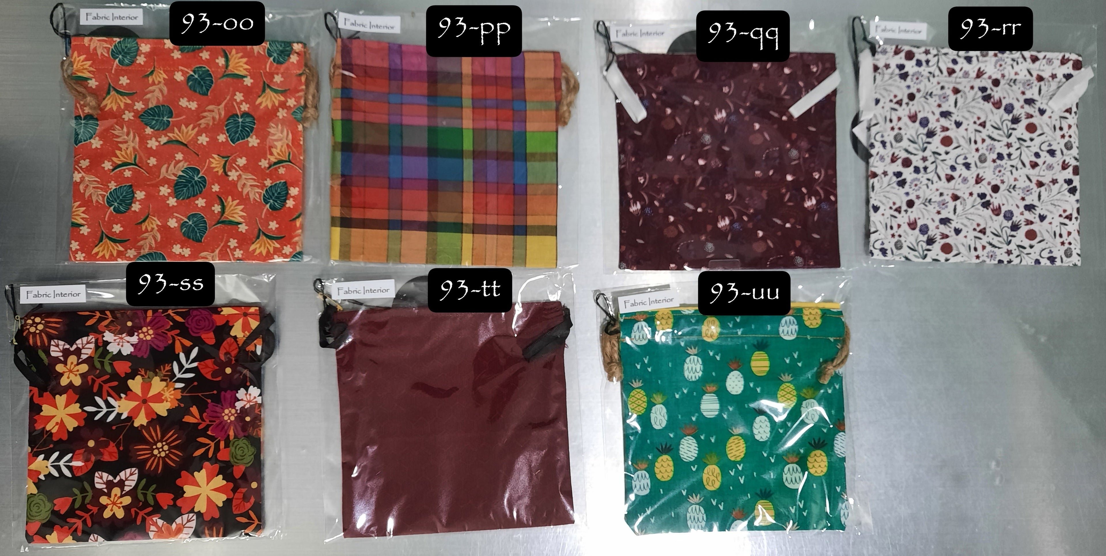 POUCHES ~6 x 6in (L)