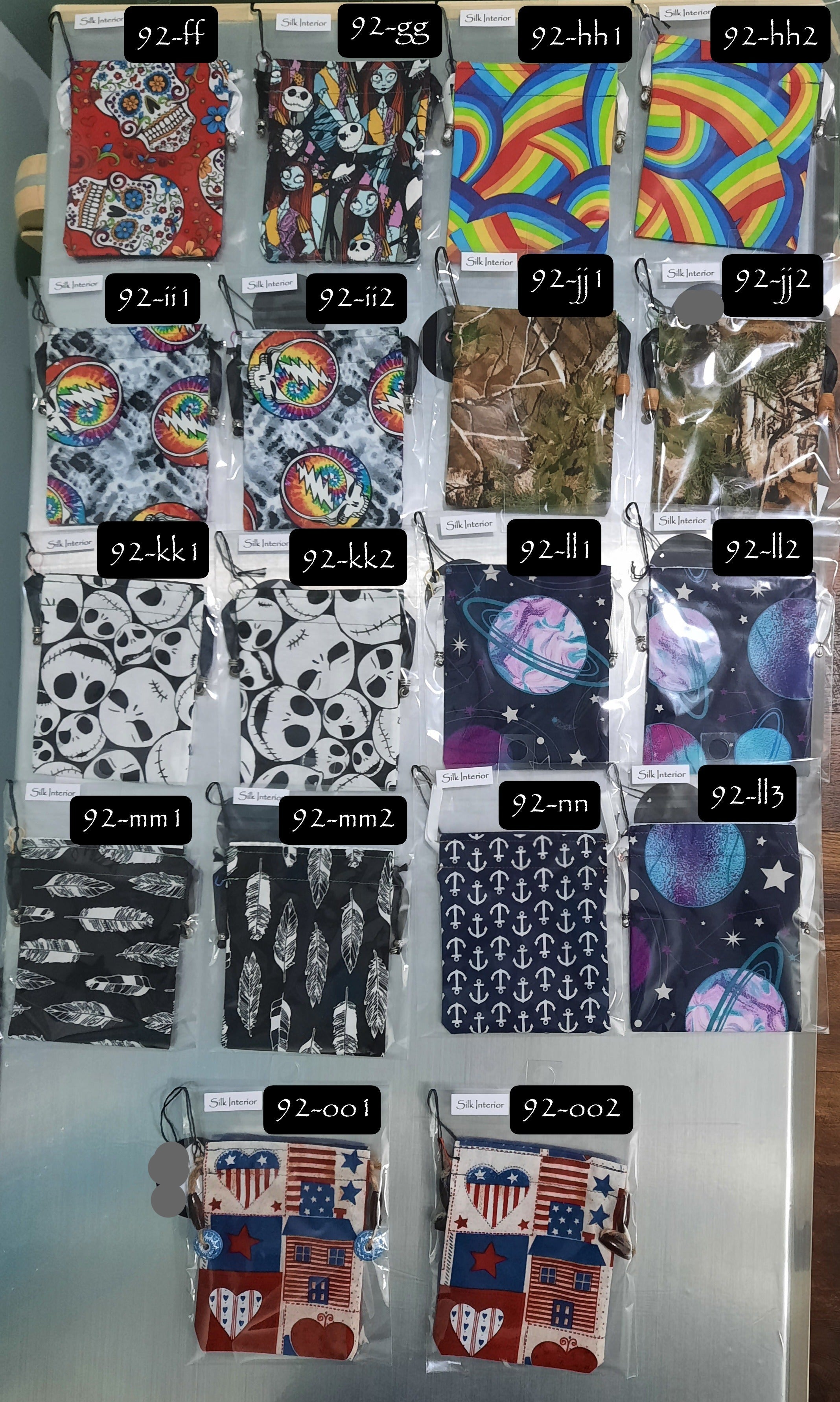 POUCHES ~5 x 4in (M)