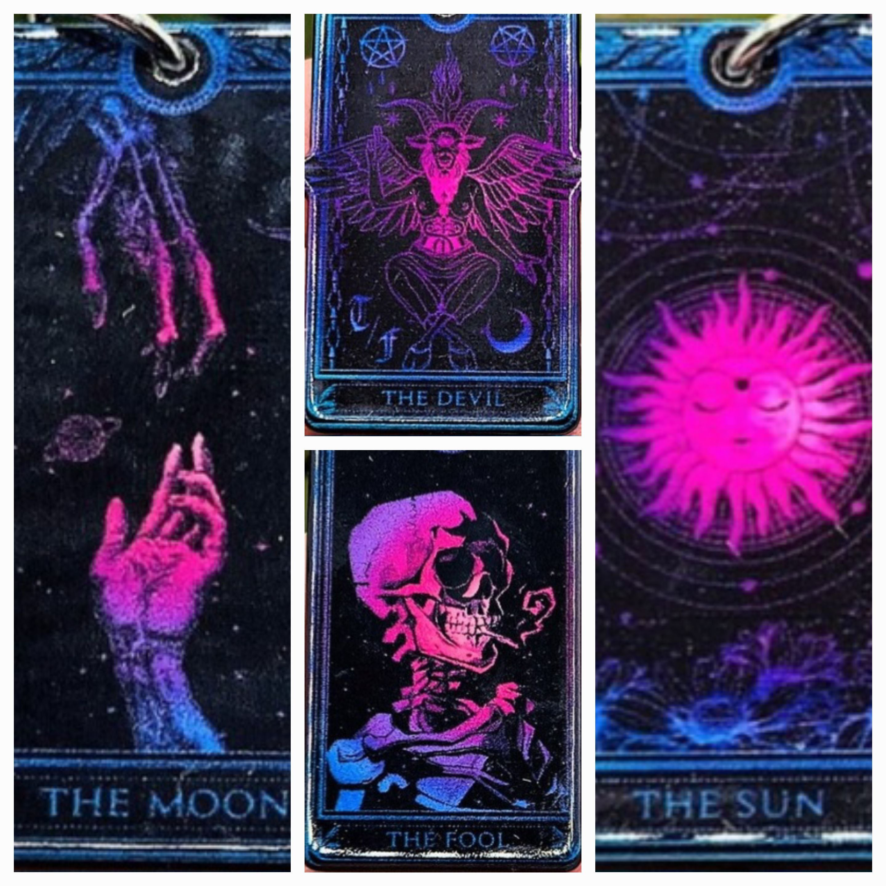 TAROT (BLACK)