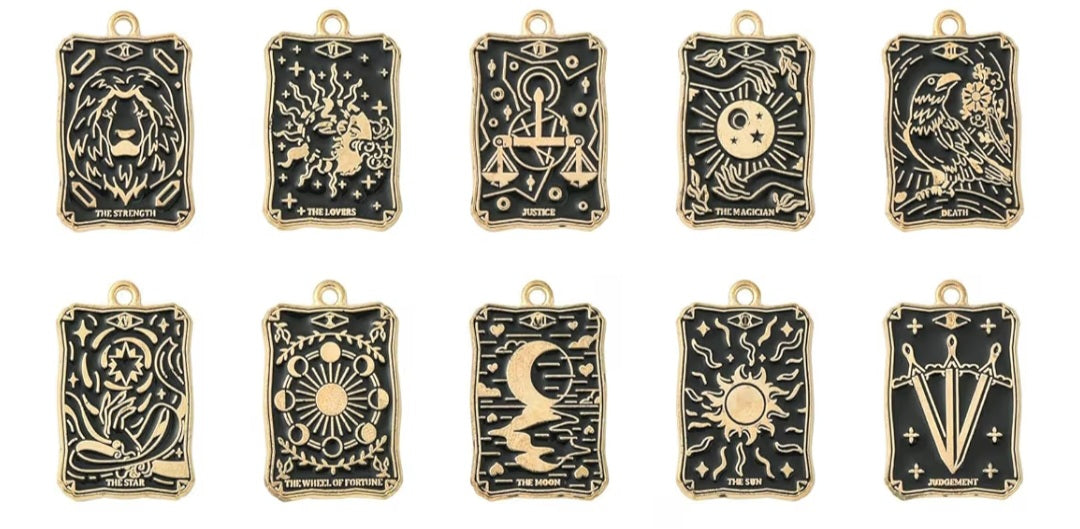 HAMSA/EYEBALL/TAROT CARD